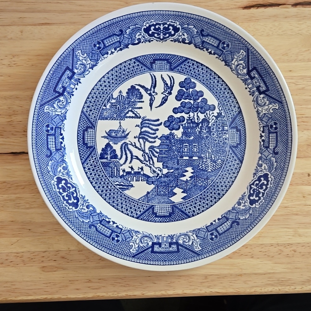Royal Blue Willow dinner plate